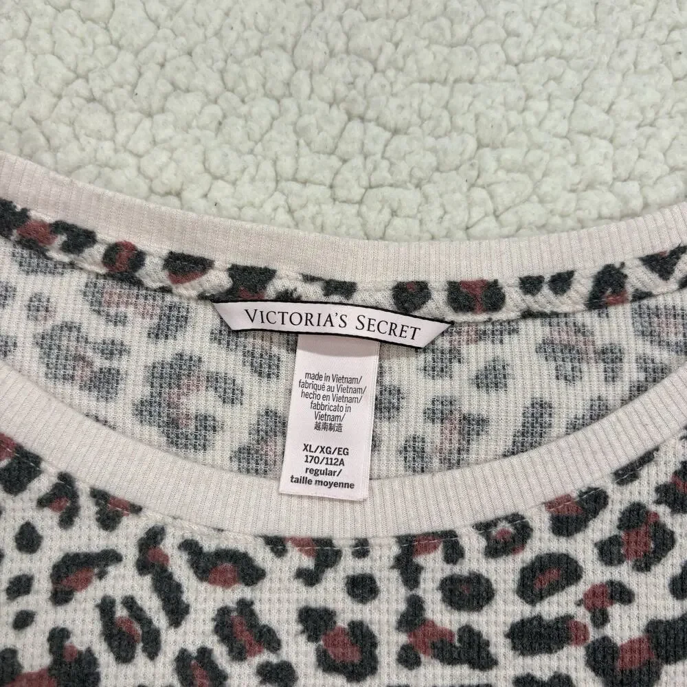 Victoria's Secret Waffle Knit Lounge Set Leopard Tee &‎ Joggers Size XL Cheetah